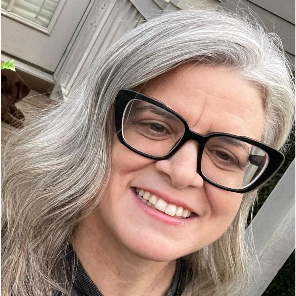 Meet your Posher, Pamela